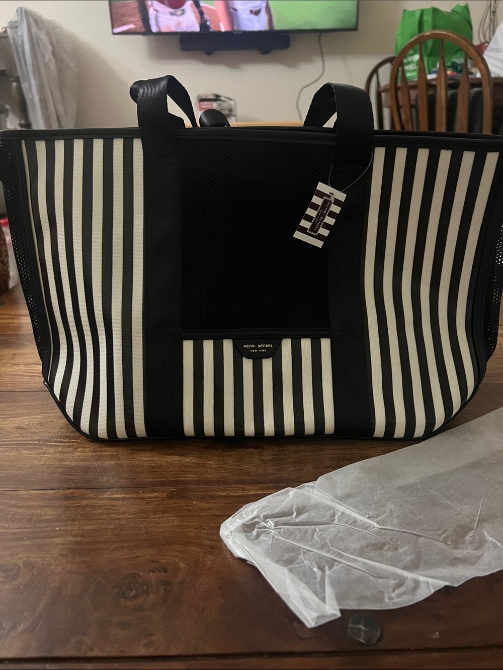 Henri Bendel Iconic Pet Carrier Tote - Picture 3 of 12
